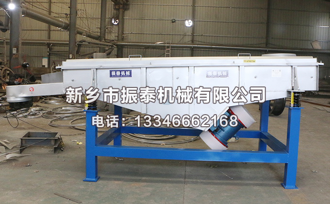 電解質(zhì)破碎料直線振動篩價格多錢一臺？